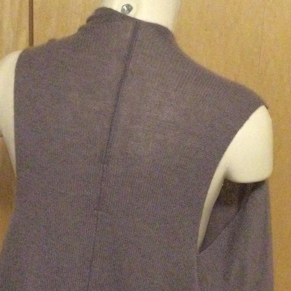 Subtle Luxury CASHMERE SHAWL VEST  
$237 - Picture 10 of 15